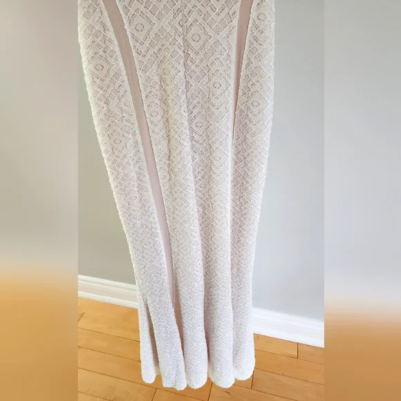 Open-Back Maxi Gown - Picture 8 of 16